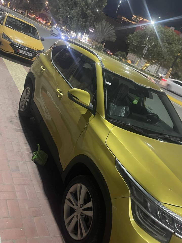 السلام عليكم كيا سليتوس امريكي موديل 2023 محرك 2000 موصفاتها شاشه كامره تحكمات تدفئه تبريد كشنات رادار تبريد قطعتين جاهزه لأخير السياره منفيس بعدهي ما مسجله راعيها ابو المنفيس متوفي فقط كفاله من الكص والعشاىر السعر 80 ورقه لاستفسار***********
