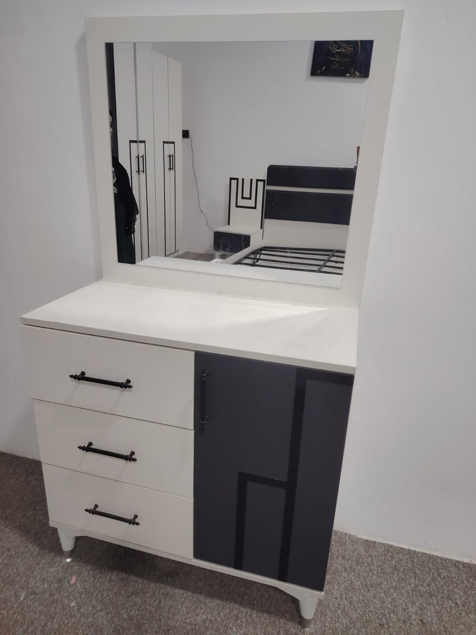 سلام عليكم شلونكم يابه 

غرفه اخشاب تركيا  اخت الجديده صارلي اربع اشهر من ماخذها  
بيها اناره بالكنتور وبالجربايه
وكلش حلوه  
السعر 550  وبيها مجال بسيط 
العنوان كربلاء اطويريج


**إذا كنت صاحب هذا الإعلان وتريد حذفه لأي سبب، رجاءا أرسل رسالة إلى الدعم الفني**