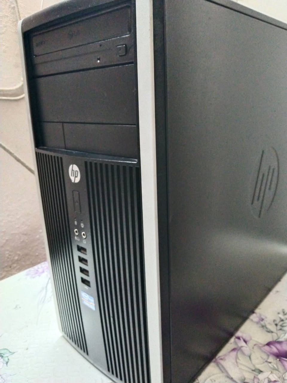 السلام عليكم
حاسبة دسكتوب سستم انتل كور 5 جيل الثالث مستعملة نظيفة للبيع من شركة HP 6300
......
السعر 170 ألف دينار 
عنوان بغداد زيونة 
***********
البيع بضمان الفحص 
لا يتوفر توصيل 
......
ملاحظة 
كيس فقط بدون أي ملحقات 
.......
المواصفات 
معالج انتل كور 5 جيل الثالث رقم المعالج 3470
كارد شاشة 4 كيكا جديد AMD RX 550 GDDR5 
هارد.128 كيكا للنظام والبرامج جديد SSD 
هارد 500 كيكا للالعاب HDD 
رام 16 كيكا جديد 8+8 تردد 1600 DDR3 
مذربورد جيل الثاني والثالث HP H61 DDR3 
مشغل اقراص ديفيدي DVD 
.......
الحاسبة تعمل على نظام وندوس 11 وتحتوي على أكثر من 30 لعبة طور القصة اوفلاين مع لعبة ببجي موبايل اونلاين 
.......
مع جزيل الشكر لإدارة المجموعة
