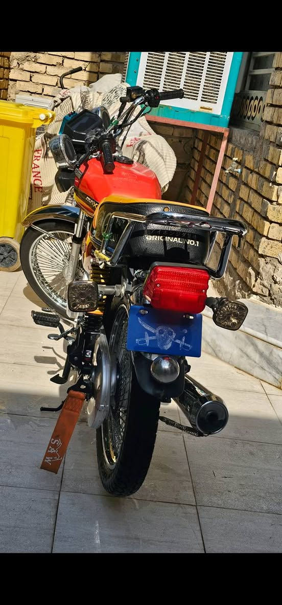 سلام عليكم دراجه تايكر للبيع
مكفول كفاله عامه وين ماتريد افحص 
مكاني ديوانيه قضاء عفك 
الشراي يتصل ***********
