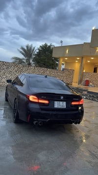 بيئم525ام بكج  ام فايف فول مواصفات1/1موديل2021 ضرره جاملغ وبنيد عكس ال...