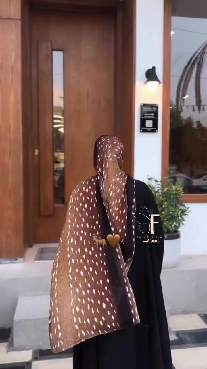 ⁨ غزال الرافدين يصيد ما ينصاد 🦌😌
الشال الي صار ترند حرفياً يستحق وبكل جدارة يكون ترند 
الخام قطني ملمس ناعم يجنن خليط اللوان يكون جوكر ويرهم لكل بَشرة✨
لكن اهمشي تتاكدون من الاصلي خامته قطني مو جرجيت او شيفون نفس 
الي ينباع بالسوگ وبسعر رخيص 🤍


**إذا كنت صاحب هذا الإعلان وتريد حذفه لأي سبب، رجاءا أرسل رسالة إلى الدعم الفني**