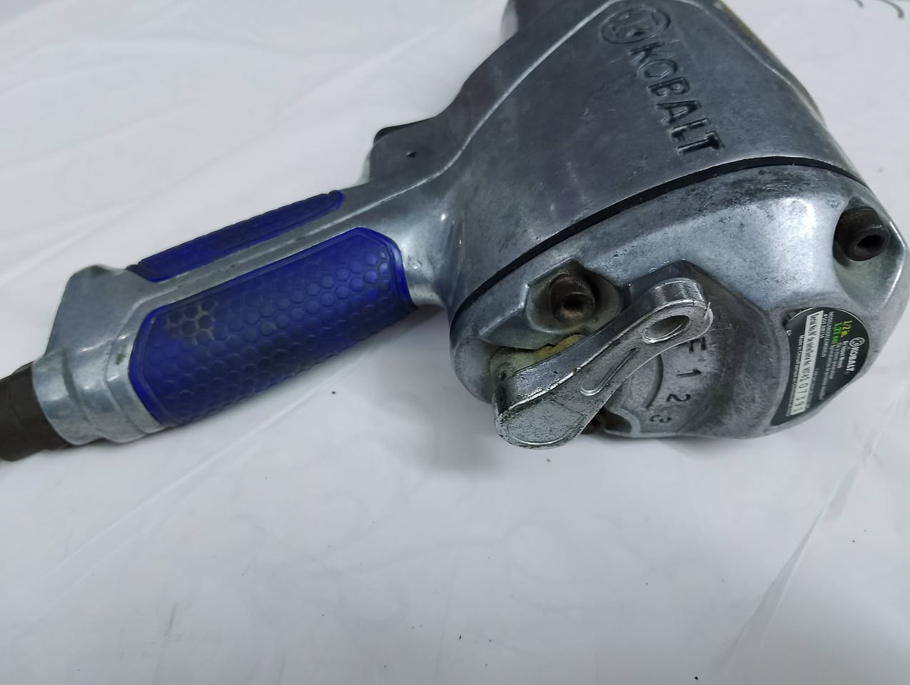 دريل همر 25 الف .دريل هوا ب20 الف .كوسرة حجم صغير ب15 الف
للحجز والتفاصيل مراسلة الصفحه


**إذا كنت صاحب هذا الإعلان وتريد حذفه لأي سبب، رجاءا أرسل رسالة إلى الدعم الفني**