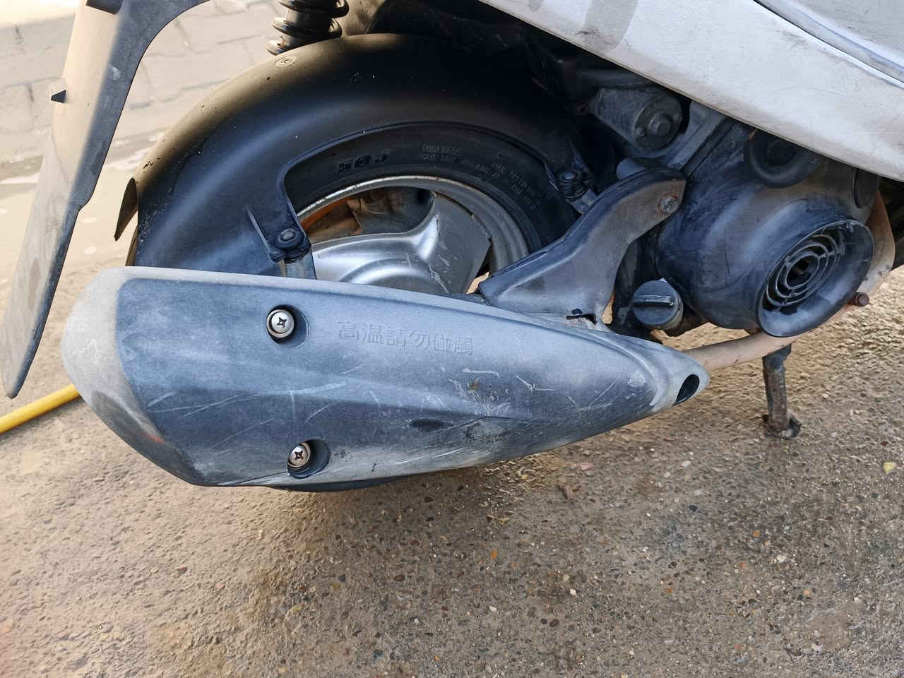 سلام عليكم دراجه ماكس منغولي صارلي 20 يوم من نازله من حاويه دراجه  دراجه ختم واحد وياه محرك كله عله ابلاد خير من الله شلعه معدل وكله شغاله كهربايات عداد شغال سعره850 بيه مجال قليل  شراي اتصال عله رقم وخاص موجود هم ***********
