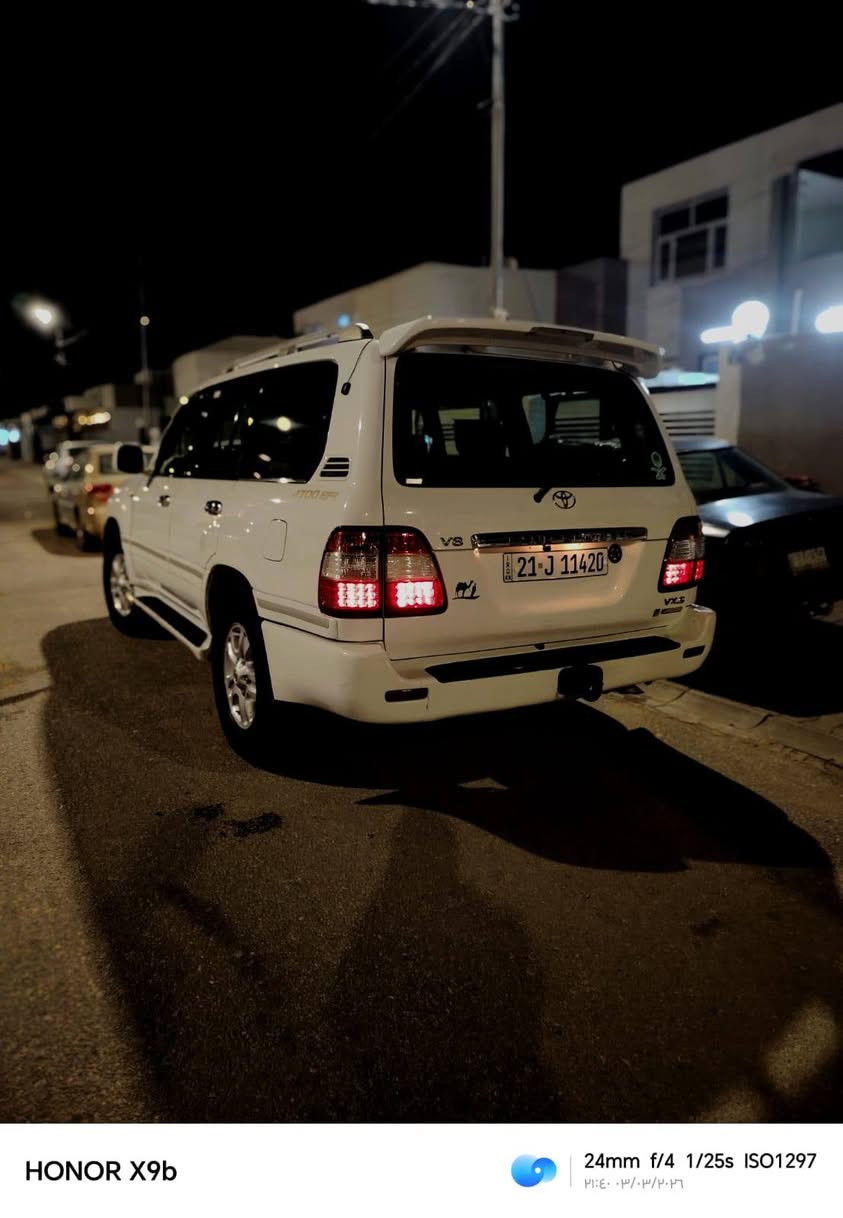 السلام عليكم للبيع لاندكروزر فيكسار مديل 2002 كفاله ماعده جملغ صبغ اليمن الإمامي محرك ٨ شاشه ليزري موصفات لكزز مكفوله من ضربه والخياس مكاني النجف 
رقمي ***********
