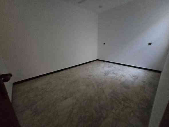 للبيع بيت ١٠٠ متر واجه ٥نزال٢٠  جديد بناء ٢٠٢٥مدخلين واجه حديثه مطعم مرمر ارضيه مرمر ٤غرف نوم حمام عدد٢ صاله وهول و مطبخ حار و بارد بناء درجه اولئ شبابيك ابواب المنيوم بغداد  الدوره شارع ٦٠ قرب النائبه وحده الجميلي السعر ٢٤٥ الاتصال *********** صاحب الدار
