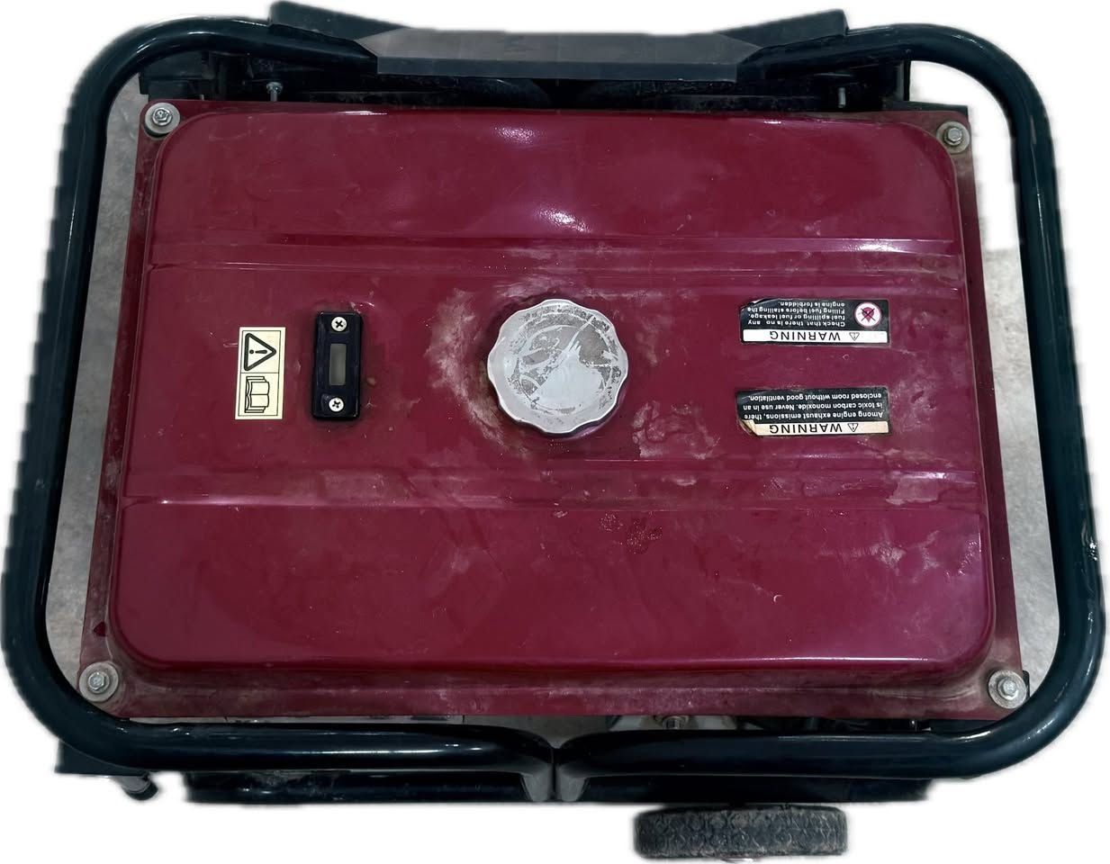 للبيع مولده تايكر ( 20 ) انبير نضام التشغيل بانزين وغاز تشتغل  بصمه وسلف وحبل للطلب ول استفسار واتساب ***********
