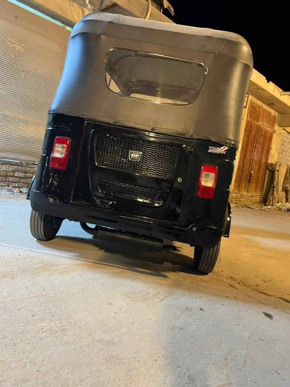 22للبيع مكينه تجفيت شركه بيها اربع صابع بل غلد دراجه كلش حلوه وماعوزها شي  كبل للشارع 
مداور ثاني يوم 
تجي وتشوف بعينك  تصل وبيك خير ودلل رقمي خاص مجوب ***********

