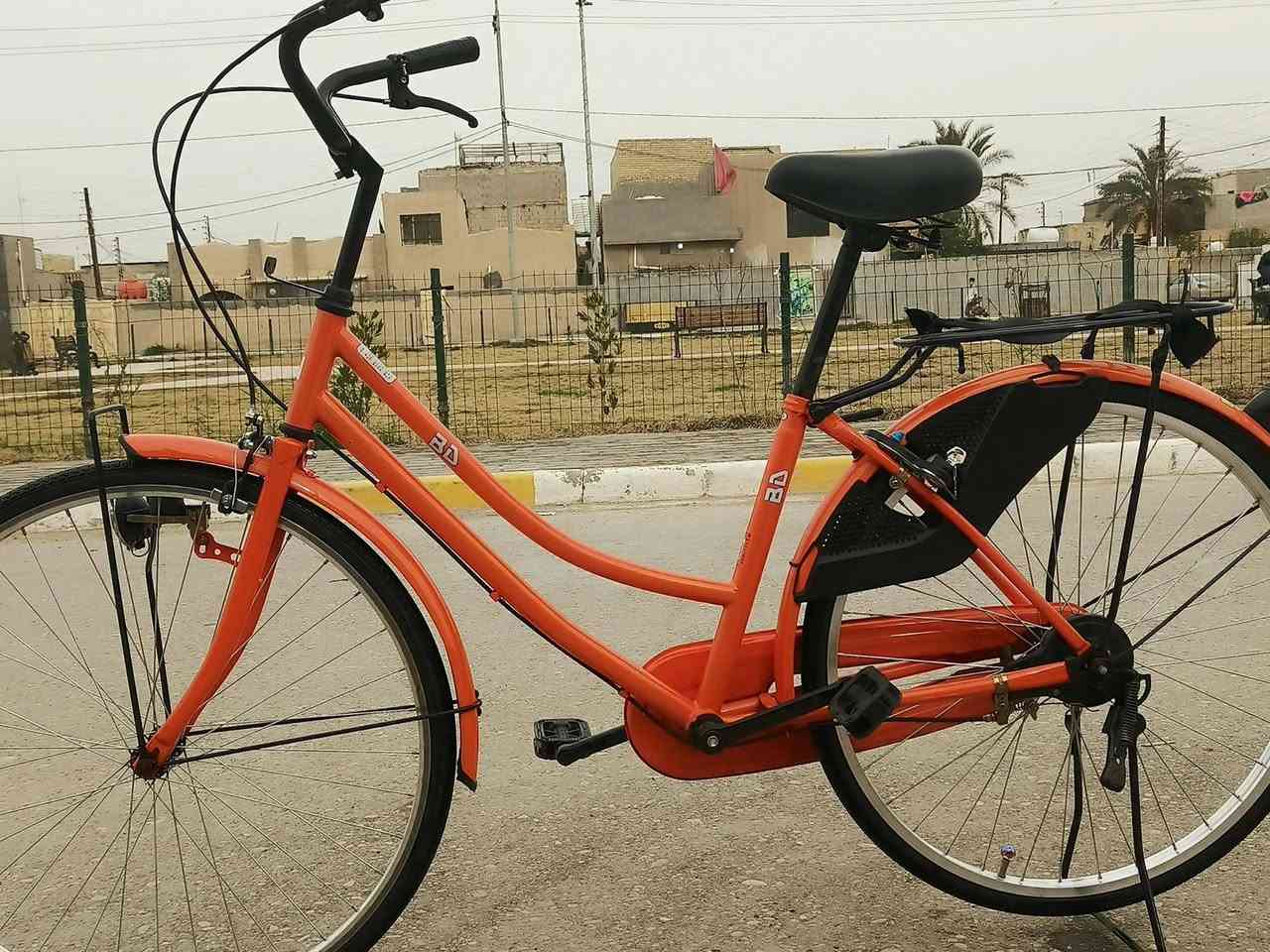 السلام عليكم شباب بايسكل BD حجم 26 جديد قبل شهر ماخذه السعر 110 وبي مجال قليل عنواني واسط الصويره حي الزهور او الاتصال او المراسله علصفحة مالتي او الاتصال  ***********
