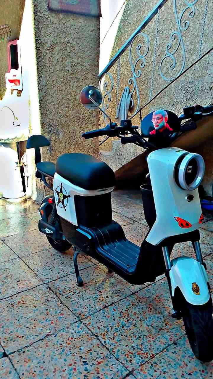 للبيع السعر (٣٨٠ )***********
