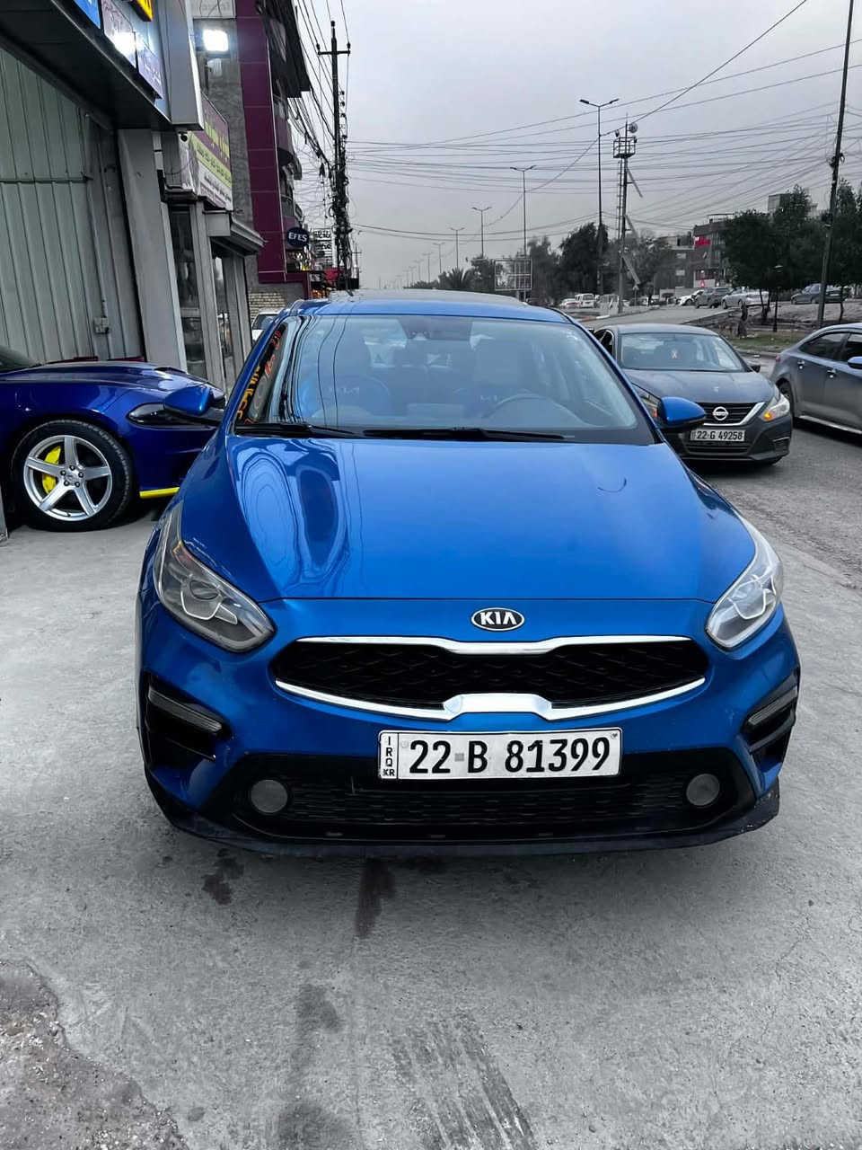 سلام عليكم 
فورتي 2021 EX فول 
حادثها كلش بسيط بدون ايرباك 
ماشية ٧٠ الف كيلو 
كير محرك شاصي لغد مكفول 
قطعتين صبغ الحادث سطحي 
جاملغ امامي 
جاملغ خلفي رش 
محرك 200 دوش 
تدفئة كشنات 
شاحن وايرًلس
شاشة جبيرة كار بلي 
فتحه سقف 
لد خلفي امامي 
رقم اربيل الجديد و هزة جديدة 
تحويل او وكالة 
مكاني بغداد العامرية  
السعر 134 
صور الحادث ب منشور  بجم كبس 
***********
