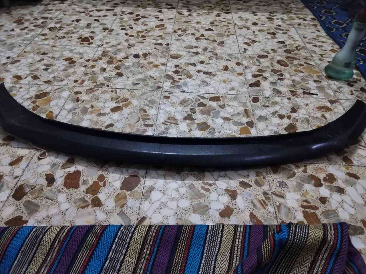 اغراض مال دعاميه النترا 19 20 للبيع 
لحيه زائد هوائيات السعر 50 كلهن 
***********
