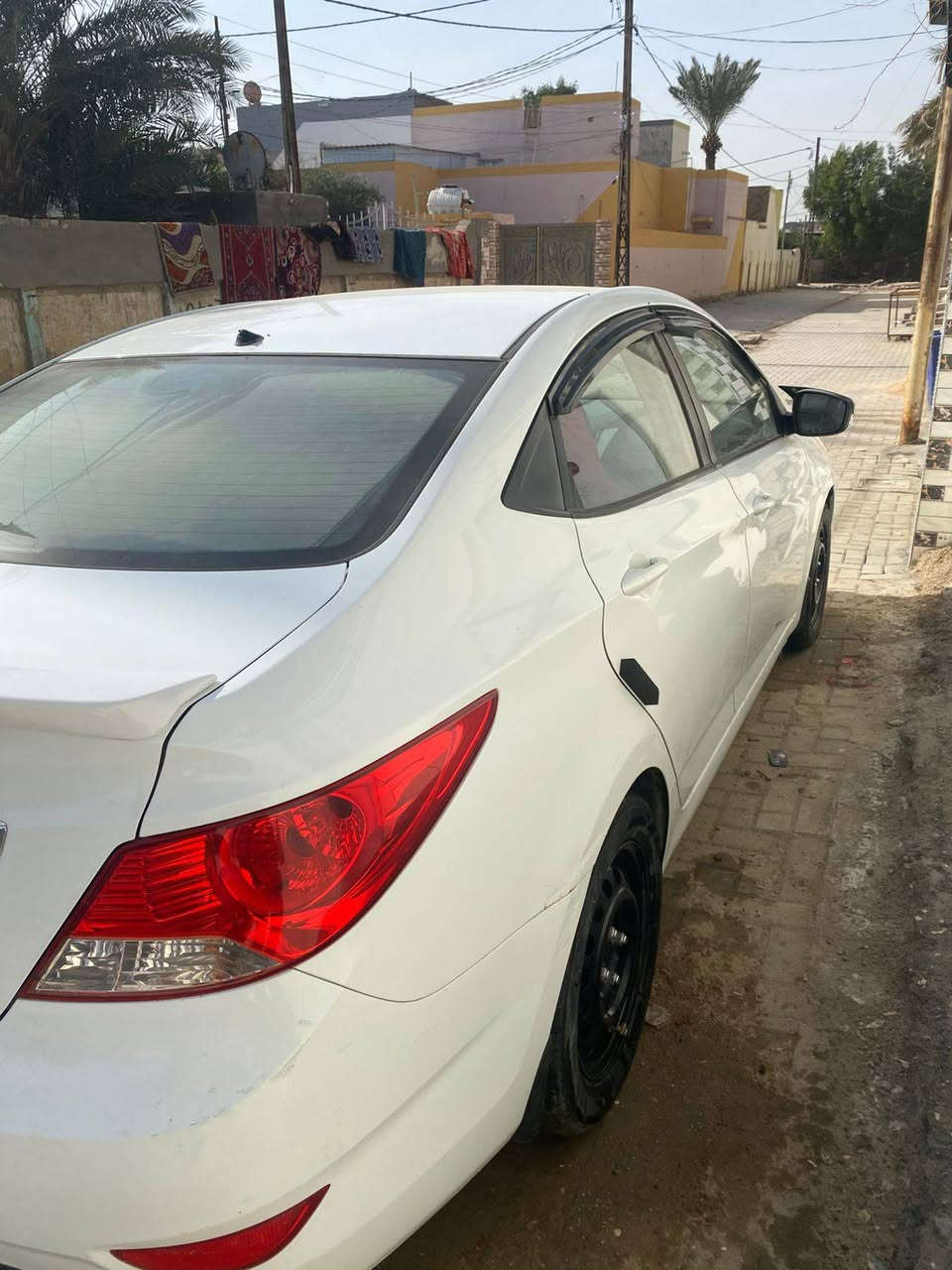 سلام عليكم اكسنت مديل ١٥ خليجي مكفوله كفاله عامه  محرك ١٤٠٠ كير محرك مكفول ممفتوح تخم تايراشاير بل مري كامره  تبريد كله بل كارتون  تدفئه كله شغال ماشيه١٣٢ قابل للزياده رقم قادسيه بسمي مداور ثاني يوم سنويه  جديده هزه السياره احله من الصور بعد معايزه كلشي  السعر ٨٢ وبيهه مجال للطيبين للأستفسار وات ***********
