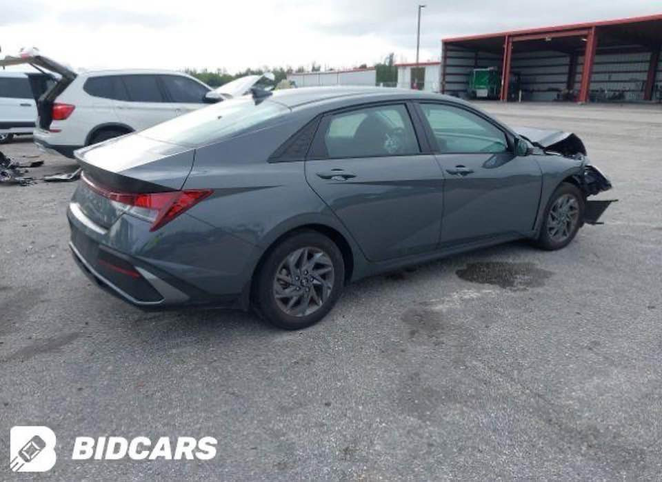 النترا 2024
واصل ميناء 115$
مصلح بدون كمرك 

ترهم حره 
ترهم شهداء 
حجز عربون لحين الوصول

معرض الـحمدي لتجارة السيارات 
عبدالله الـحمدي *********** 

رابط كروب الواتساب https://chat.whatsapp.com/E5bOEsUf0k8BCgbHdkPDBn
