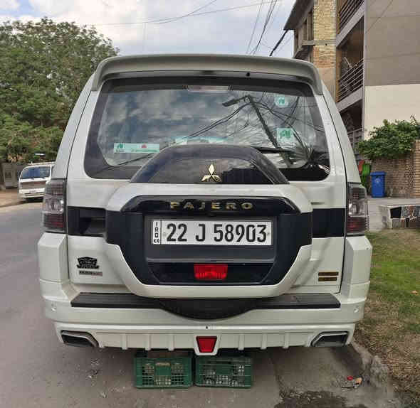 للبيع فقط
السلام عليكم 
باجيرو حبتور راس الارنب بلاص موديل 2019 مكفولة كفالة عامة ماشية 55 الف حقيقي السيارة فول مواصفات  8 ايرباك علامات ذهبية محرك 3800  ترايش كروم لدات نهاري ويل 18 زراك لايت ولايت زنون كشنات جلد وكهرباء دمام سستم صوت ٧ راكب كشن الخلفي تجوات طوال لحاية بلاديه تبريد امامي خلفي وثلاجه وسطية حساسات وحاكيه بلوتوث السياره مكفولة كفاله عامة من صبغ من بارد غراض الشركة كله موجوده ارضيات طفاية طبابه مثلث سويجات ٢ رقمها اربيل بسمي تحويل مباشر هزه فحص سنويه كله جديد للاتصال ***********  مكاني بغداد
