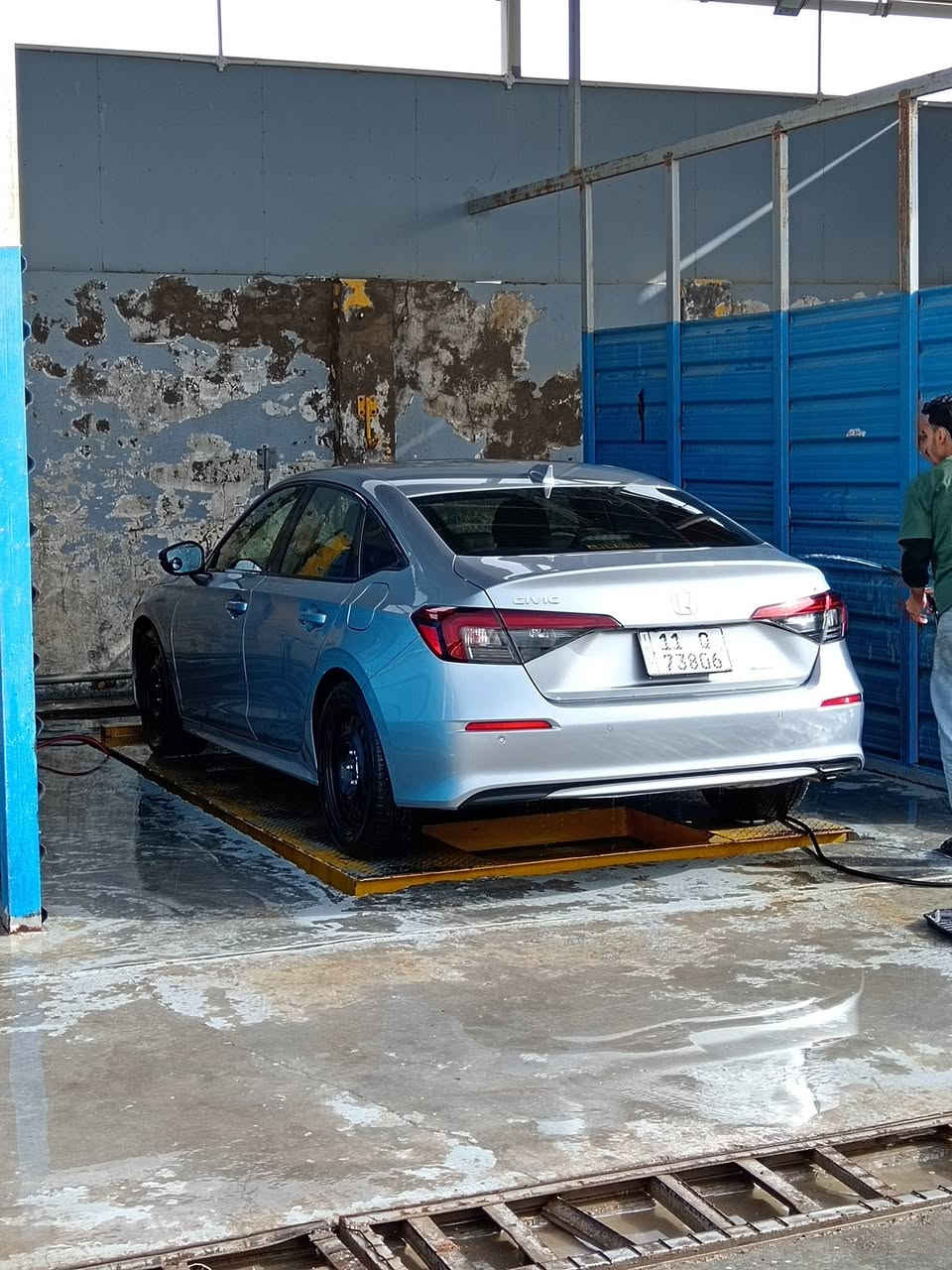 Honda Civic Sport Touring 2025 
تورنگ أعلى فئة فول مواصفات وارد كندي
مبدل فقط بنيد بدون دواخل كل شي بلادي 
ماشية ١٢ الف km
رقم بغداد بأسمي
السعر 169
 *********** واتس اب
