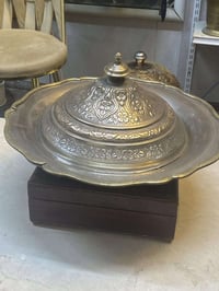 منسف نحاس قديم جدا نقش يدوي قطر ٤٠ سم ٠٧٧٠٢٨١٤٣٢٧