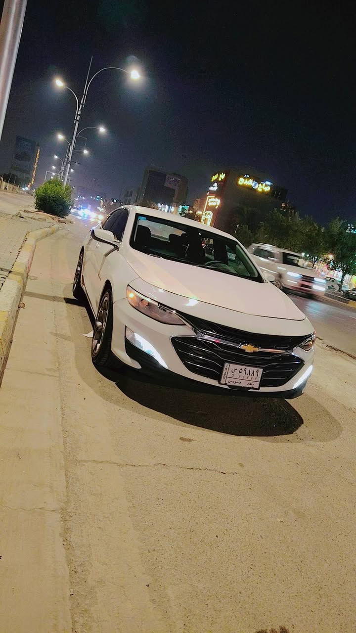 شوفرليت ماليبو موديل ٢٠٢٢ ماشيه ٤٨ الف ميل رقم بغداد معوقين عندي وكاله والمعوق موجود بعد سنه وصير حره حادثه جاملغ امامي جهه السايق وبنيد والجاملغ الخلفي جهه السايق مواصفات شاشه كامره خلفيه محرك ١٥٠٠ توربو ماشيه  الف ميل مسويله سونار يم المندلاوي بنفق الشرطه للبيع السعر دفتر وبيه مجال بسيط ان شاء الله


**إذا كنت صاحب هذا الإعلان وتريد حذفه لأي سبب، رجاءا أرسل رسالة إلى الدعم الفني**