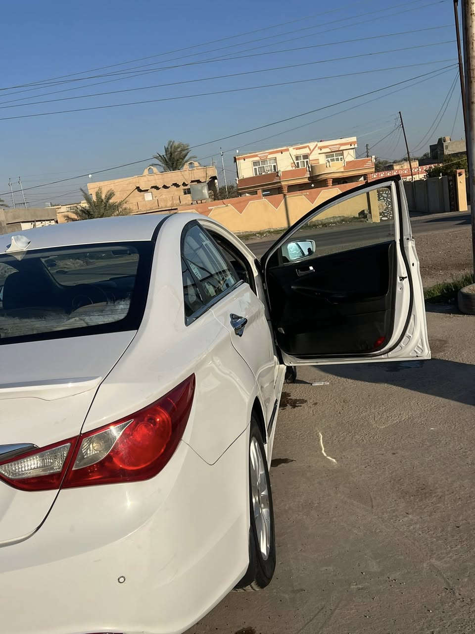 سوناتا 2010 مضلع  (خليجي )
لون ابيض ثلجي 
محرك 4سلندر دوش المرغوب ممفتوح بدون عيب 

سياره جديده ونصبه فول وترتيب ونظافه ..!! 
(محرك /كير / تبريد / تدفئه/ كهربائيات /صدر ) متحتاج اي مصرف …. 

سياره بيها 3 قطع صبغ 
 رقم اربيل دولي   // تحويل مباشر 

السعر 110 وبيهة مجال 

مكاني الضلوعيه
اتصال ع الرقم ***********
***********

