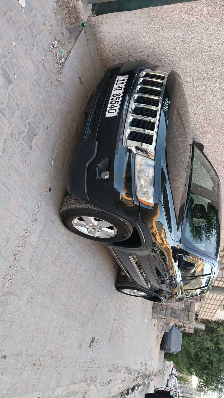 سلام عليكم جيب لاريدو مديل 2012وارد أمريكي بيه صبغ أربع قطع مو كلهن ربع باب امامي ربع باب خلفي جملغ خلفي وامامي مكاني بغداد الحريه بسمي رقم جديد السعر 135$وبيه مجال ***********
