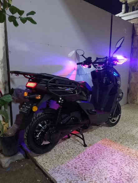 🕌 بسم الله الرحمن الرحيم
🏍️ للبيع دراجة أباتشي موديل 2025

✨ المواصفات:
🔋 بطاريات 10 ونص
🔑 سويجات عدد 2
🃏 بصمات عدد 2
📡 تشغيل عن بُعد
🔒 مانع سرقة

⭐ المميزات:
⚙️ تثبيت سكان
🚀 تثبيت سرعة
🔐 قفل سكان
✅ فول مواصفات

🛠️ الحالة:
✨ الماطور نظيف وعلى الشرط

📞 للتواصل:
📱 واتساب / اتصال
👉 ***********

