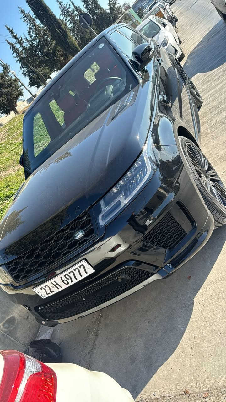 RAN ROVER
اوتو بايكرف اعلى فئة 
2019 وكالة سردار مكفولة 
ماشيه 100 كم 
رقم مميز 
سيارة كفاله عامه فقط المكينه مفتوحه بالوكاله 
سعر 485 ورقه 
***********
