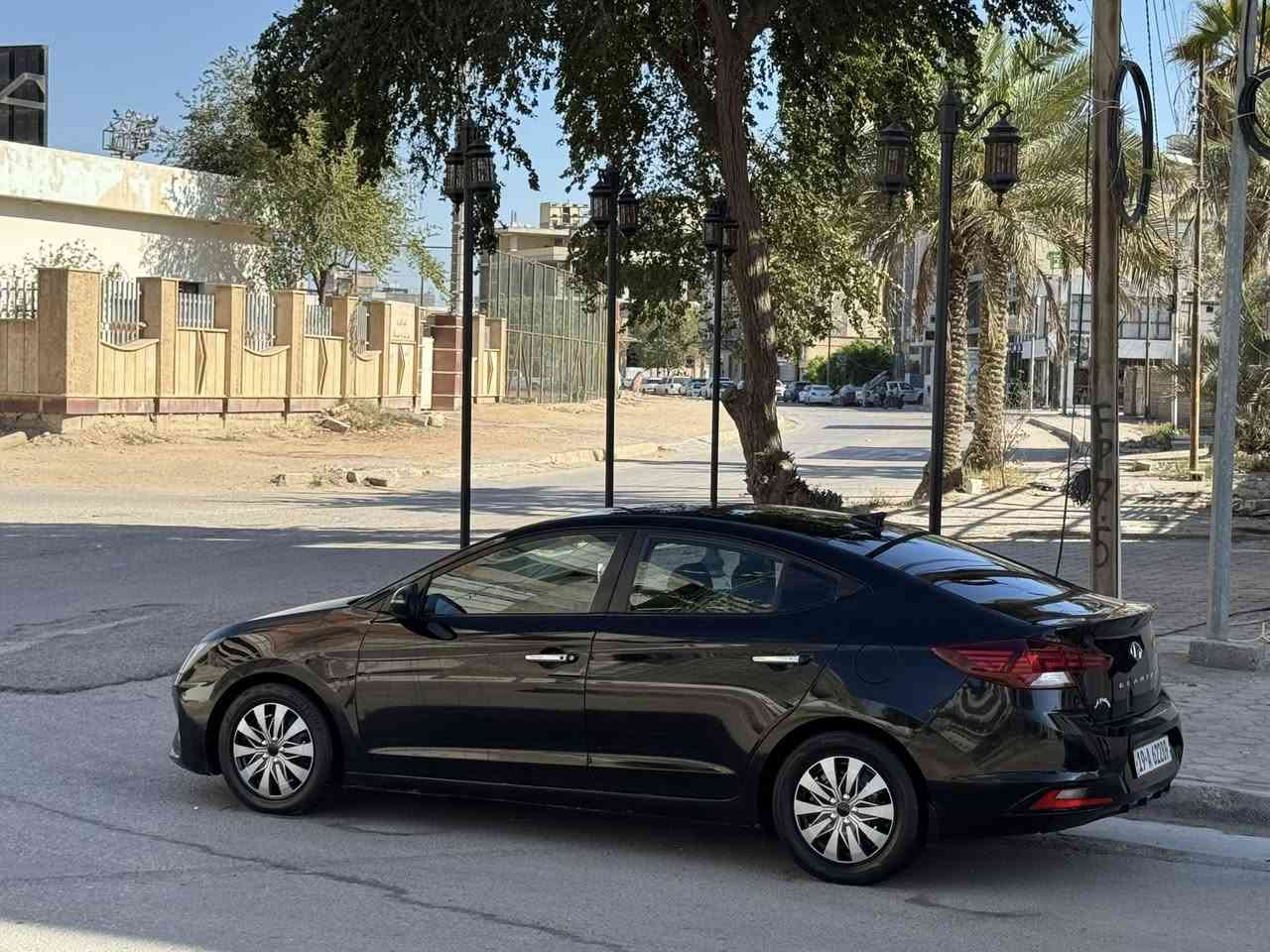 انتره موديل 2019وارد امريكي حادثه جاملق وبنيد بدون دواخل وباقي سياره كفاله من ضربه وتبديل بيه ثلاث قطع كلير فقط وباقي سياره كفاله من ضربه وتبديل وصبق سعره 109وبيه مجال رقم هاتف *********** موصفات سياره شاشه كامره خلفيه مثبت سرعه تحكم استيرن شاير بل مري تدفئه تبريد بل كشنات تدفئه بل ستيرن رادارات بل مري حساسات ماميه خلفيه محرك 2000دوش محرك وكير مكفولات حداديه تخم تاير جديدات مكان سياره كربلاء مكلف بل نشر
