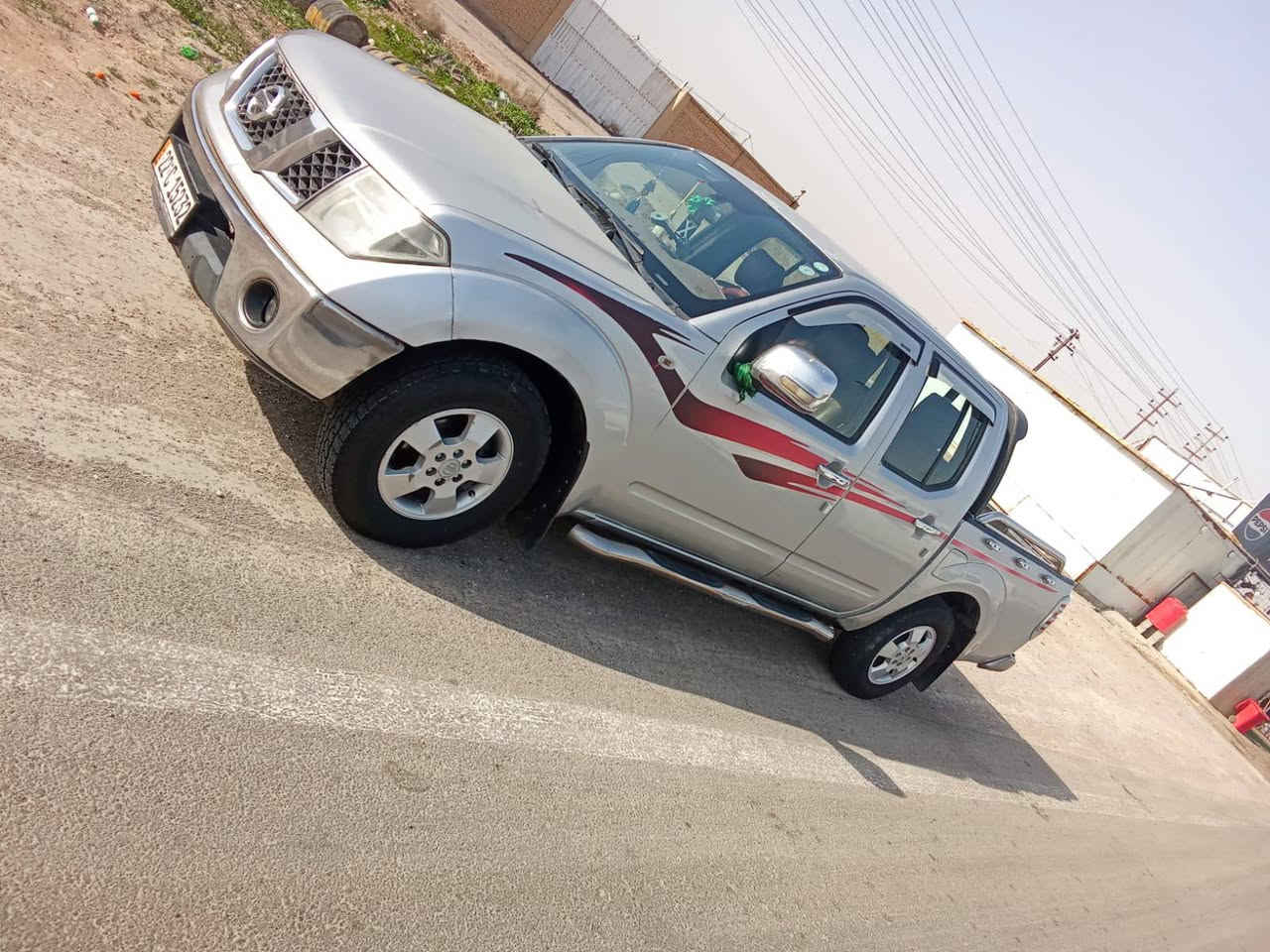 نيسان نيفارة موديل 2009 رقم اربيل محرك بطة 6سلندر مرغوب سيارة جاهزة من كلشي 
السعر 100$ وبيها مجال شي بسيط 
للاتصال او واتس اب *********** 
العنوان ديالى
