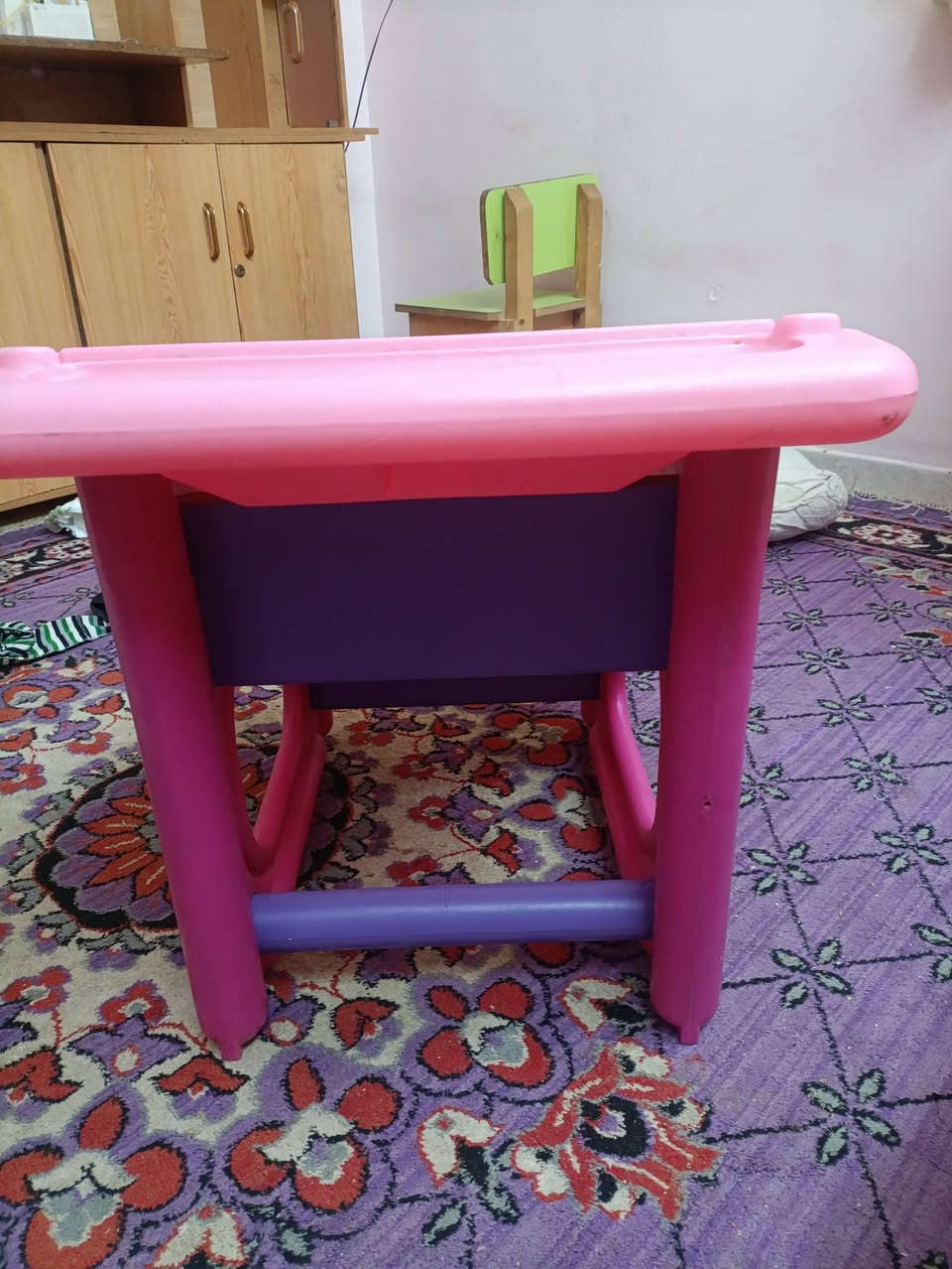 السلام عليكم 
رحله اطفال بلاستيك قويه كلش تتحمل اوزان 
سعر الوحده ١٥ الف 
***********
