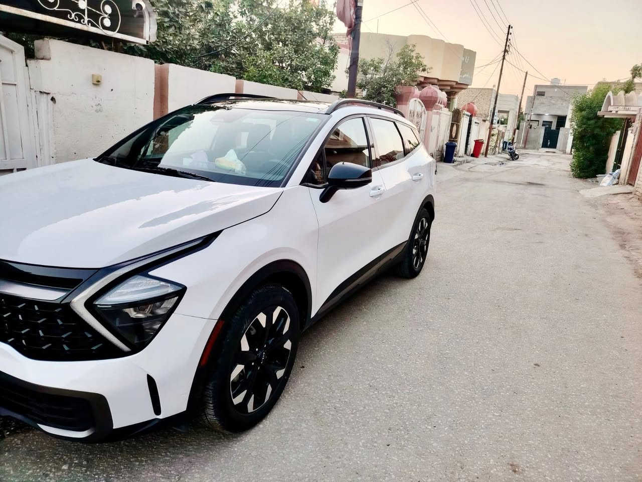 كيا سبورتج موديل 2023  رقم بابل 
وارد امريكي 
فول مواصفات الاخير 🔥
فتحة سقف بانوراما فتحتين 
مكينه 2500 
دفع رباعي بصمه 
كشنات جلد و تدفئة 
 رادار امامي وجانبي + حساسات
جنطه كهرباء  شاحن وايرليس  
 لايت عدسات  بك لايت لد 
كشن خزن ميموري + كهرباء 
شاشه دجتال جبيره متصله 
تبريد لمس   ويل كب جبير 
تشغيل عن بعد 
وبيه مواصفات بعد هواي معروفه الفول 
حادث السياره مرفوقه الصور
للاستفسار عن السعر التواصل ع الرقم
 ‭*********** ‭
