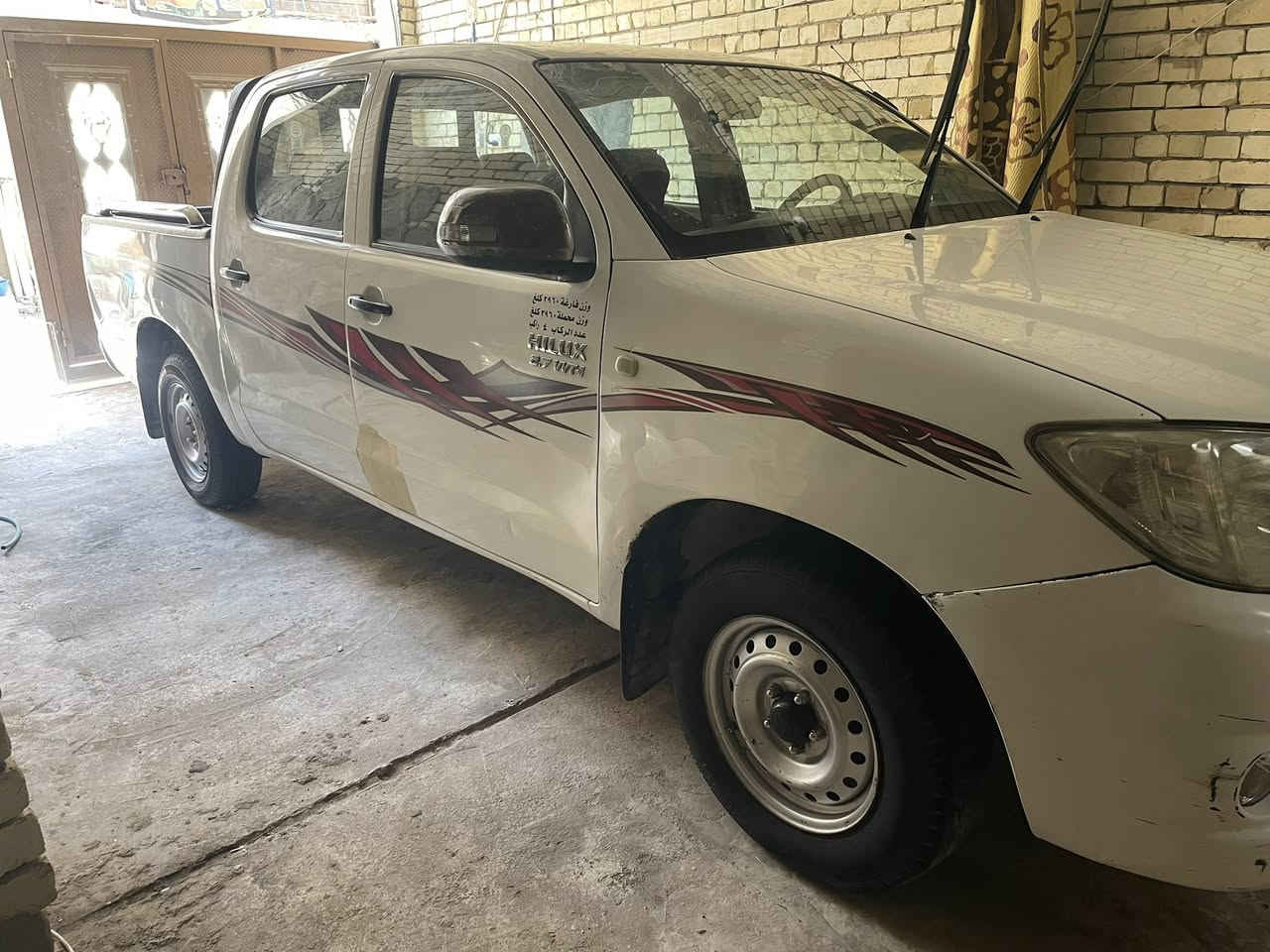 السلام عليكم فلاونزه (2008)سياره حلوه مكفوله  بيه فقط باب الصدر شويه بيه رشه والباقي مكفول كير عادي  السياره  (128) وبيه مجال حك الجيه عنوان كربلاء المقدسه ‭0771 490 4479‬ اتصل وبيك خير وتدلل
