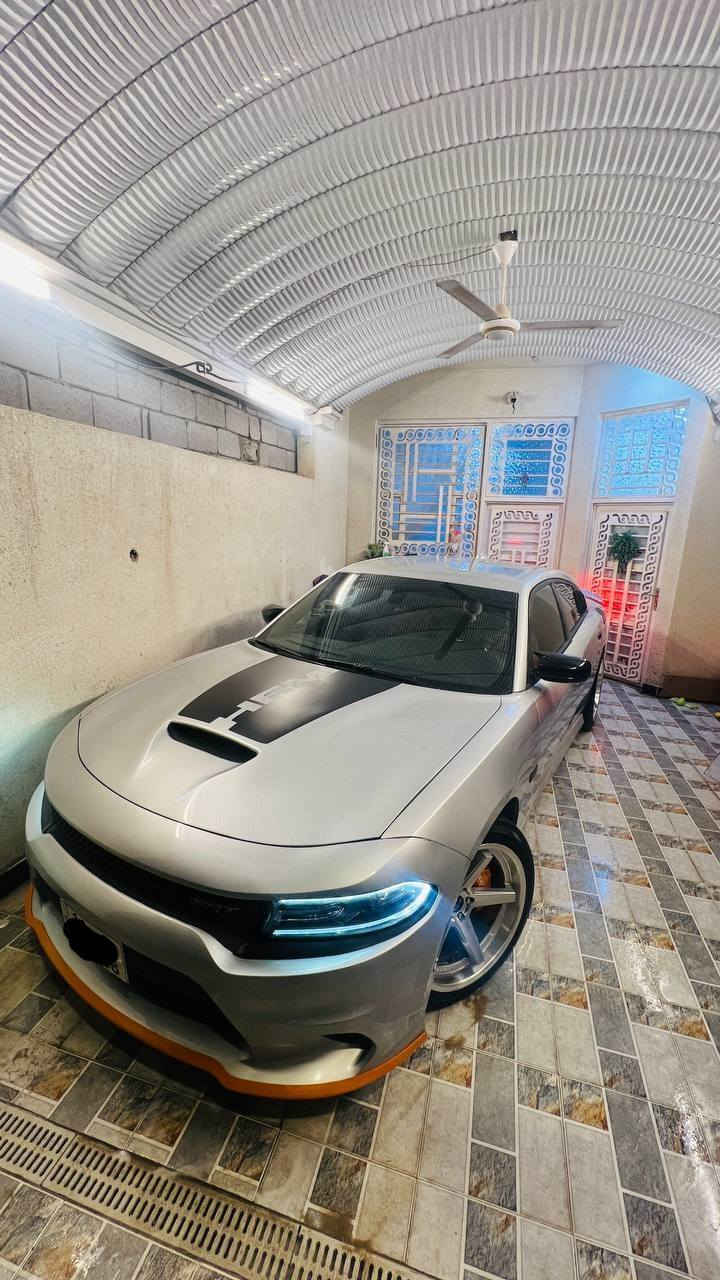 🚗 للبيع: دوج جارجر موديل 2020
🔹 اللون: سلفر
🔹 الوقود: بنزين
🔹 ناقل الحركة: اوتوماتيك
🔹 الممشى: 51 ألف كيلومتر
🔹 الحالة: ممتازة

💰 السعر: 195 قابل للتفاوض

📌 حادث جاملغ وباب صفحه سايق سياره 4 قطع صبغ بيه باقي كلير ابيع حزام  هيمي 8 سلندر برغي ما مفتوح بل مكينه دواخل كاربون فايبر كشنات حضن شفتات ستيرن تحكمات ستيرن رقم سياره بغداد انكليزي بسمي

📞 للتواصل:
اتصال أو واتساب: (***********)
📍 الموقع: (البصره)
