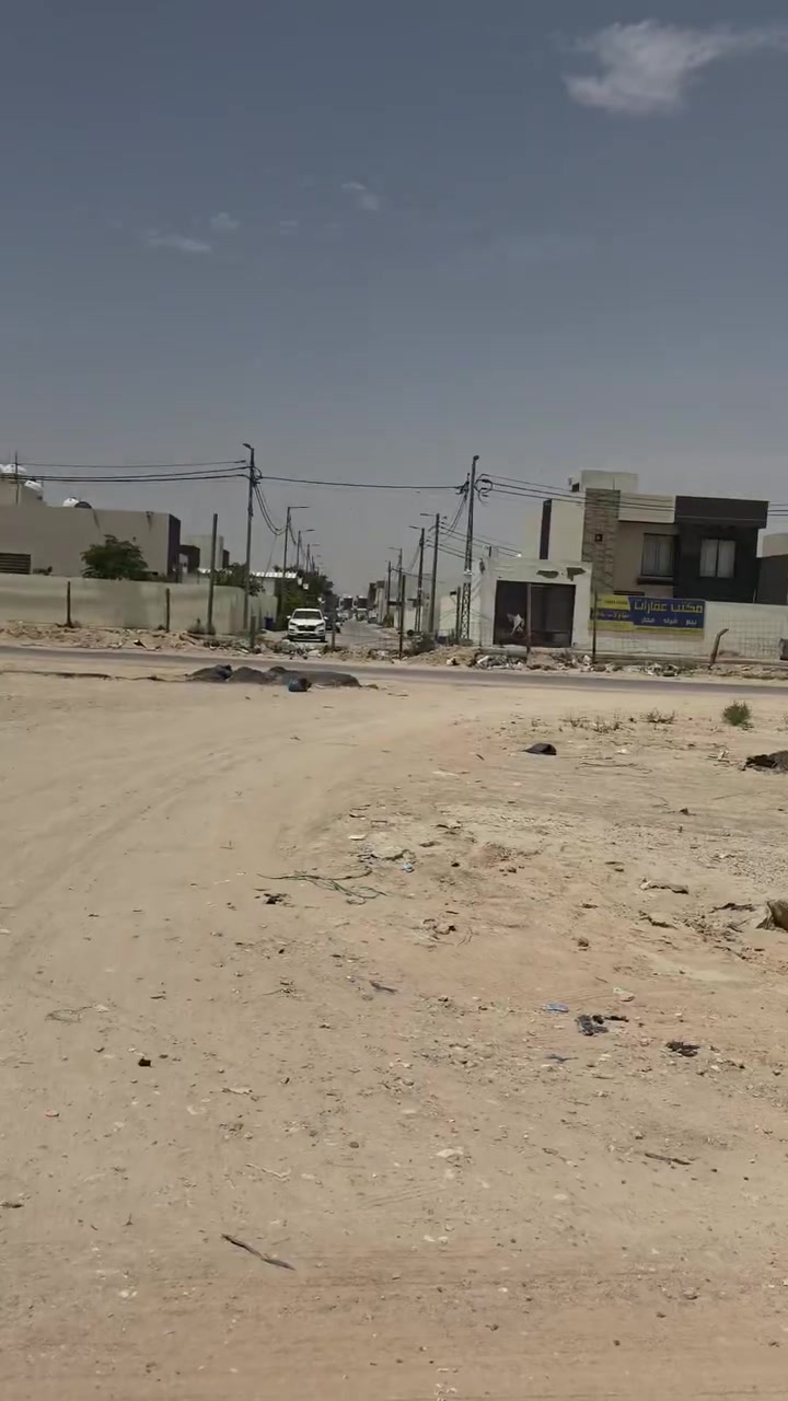 بيت ١٠٠م  ٥×٢٠ مجمع بيتي ٢ مع الاثاث او بدون اثاث
مكان قريب جدا عن الشارع ال٦٠
للاستفسار الاتصال على الرقم
***********
النخلة للعقار 
بإدارة صاحب الركابي
