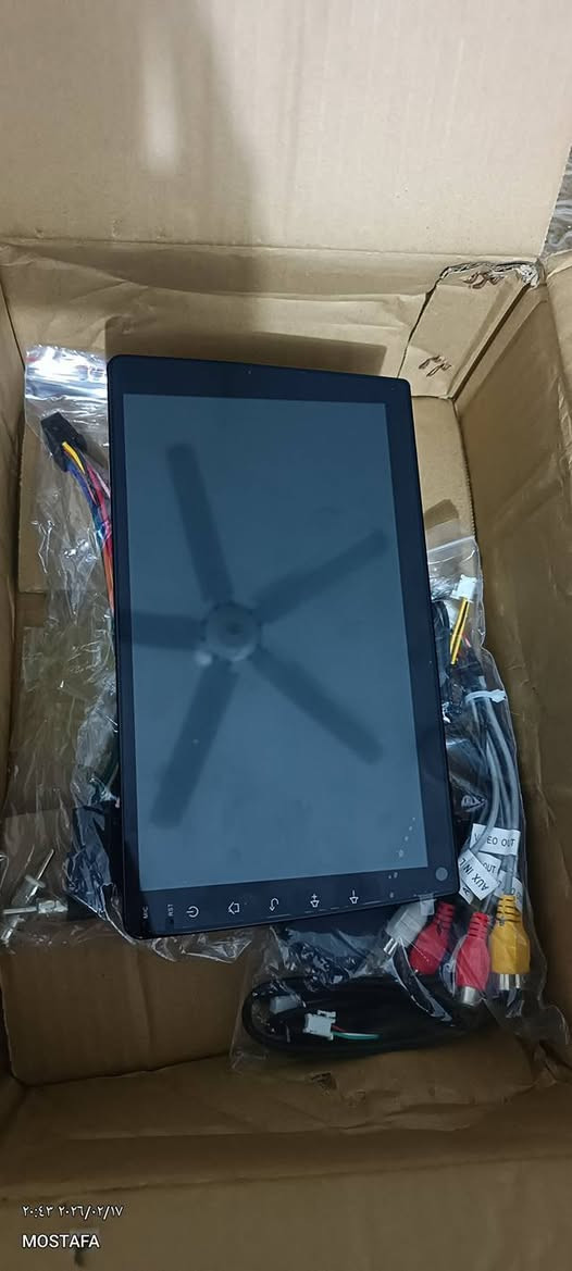 شاشة سياره تاب نضام اندرويد تنزل برامج وتعرض فيديوهات مع جهاز GBS السعر 65 الف فقط 
*********** قطعه وحده متوفره الي يحجز خاص بالعافيه
