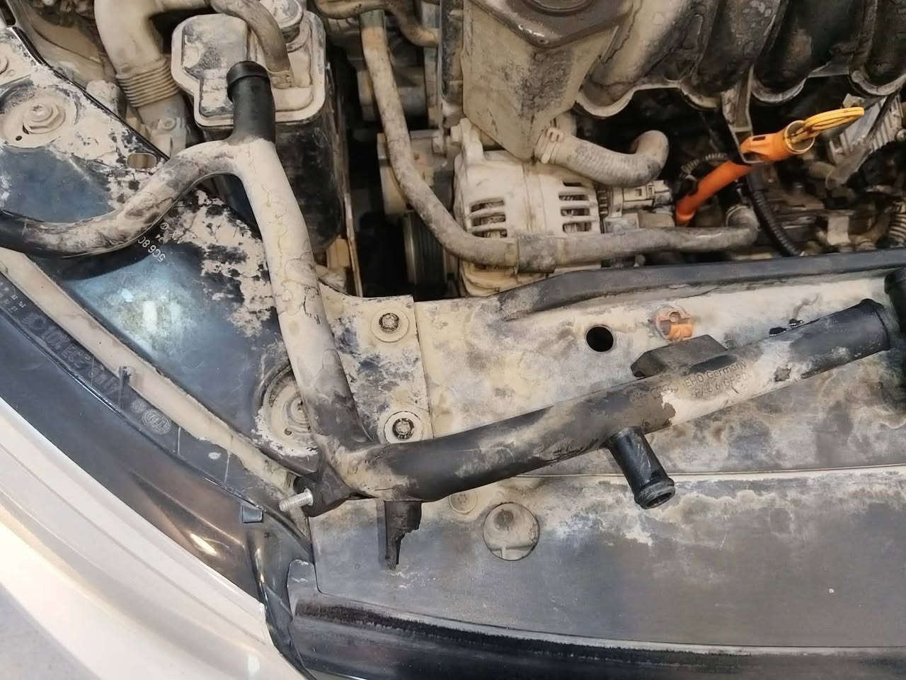 Shireen German Auto Service-  مركز شيرين لصيانة السيارات الالمانية
زبائننا الكرام

 السيارة الاولى 🚘: 

اشتكى الزبون من وجود نقص دائم لماء المحرك ، تم فحص المحرك وتم تبديل عدة من تقسيمات المياه مع ماء G12 evo  ، كذلك تم تبديل سماعة حساسات الامامية وبرمجة عقل الحساسات وارجاع السيارة الى وضع الشركة مع ضمان ٦ اشهر على جميع المواد والعمل ، علما بأن السيارة هي فولكس واكن جيتا موديل 2015 محرك 2.0 تنفس طبيعي . 

🌹

السيارة الثانية 🚖 :  

مع حرص الزبون والتزامه بصيانة الدورية ( وصلت سيارته ل ٦٠ الف كليومتر ) تم تبديل هيدروليك كير الماني ( مطابق لموصفات السيارة - رقم شاصي ) ، علما بأن السيارة هي فولكس واگن جيتا موديل 2023 محرك 1.5 تيربو . 

🌹
🌹

‏‎زبائننا الكرام 

‏‎عروض وكالتنا 

‏‎١- تبديل هيدروليك كير بدون اجور عمل 🚘

‏‎٢- فحص كومبيوتر مجانا في وقت تحتاجه سيارتك الى فحص في حالة تبديلك لدهن المحرك في وكالتنا . 

‏‎٣- فحص للصدر الامامي مجانا في وقت تحتاجه سيارتك الى فحص في حالة تبديلك للدهن المحرك في وكالتنا . 

‏‎كذلك سوف تدخل تلقائيًا في السحبة الشهرية للفلاتر المجانية والسحبة الدهن المجاني كل ثلاثة اشهر. 

‏‎٤-زبائننا الكرام 

‏‎العرض الجديد من وكالتنا 

‏‎في حالة زيارتك لورشتنا سوف تدخل تلقائيا بالقرعة الشهرية الجديدة . 

‏‎وسوف تحصل بها على اجور عمل مجانية لاي صيانة تقوم بها في المستقبل حتى وان كان تعمير محرك 

‏‎🏆  العرض الجديد : 

‏‎٥-تبديل هيدروليك كير مجاني ( قرعة كل ثلاثة اشهر )

🌹
🌹

‏‎‏‎شركة شيرين ( وكالة فولكس واگن & سكودا) 

‏‎اربيل - قرب نقليات بغداد ( كراج بغداد) - بالقرب من مرطبات 9* 9 

***********-***********

‏‎الوكالة الالمانية الوحيدة في العراق 🇩🇪

#erbil #Atlas #kurdistan #Volkswagen #jetta #toas
