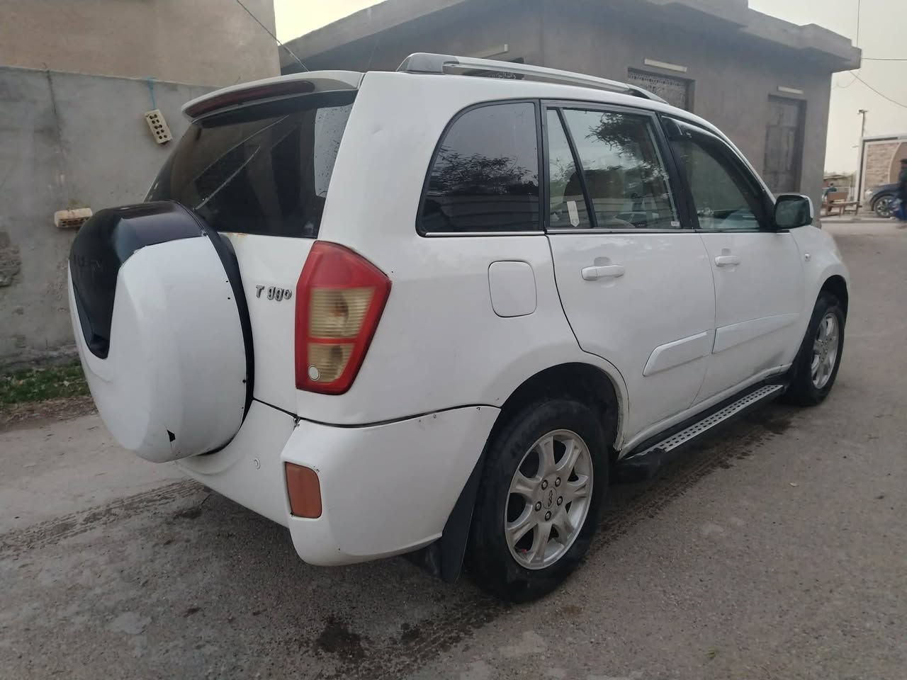 شيري تيكو 2013 محرك كير تبريد تخم تاير بدون حادث جاهزة وكاملة ضفيرة بلادية بيهه مكانات صبغ وخياس بسيط الصدر يرادلة ترتيب هزة جديدة سنوية باسم صديقي  قبل شهر محولهه
السعر 58 وبي مجال حك الجيه مكاني تاجيات ***********
