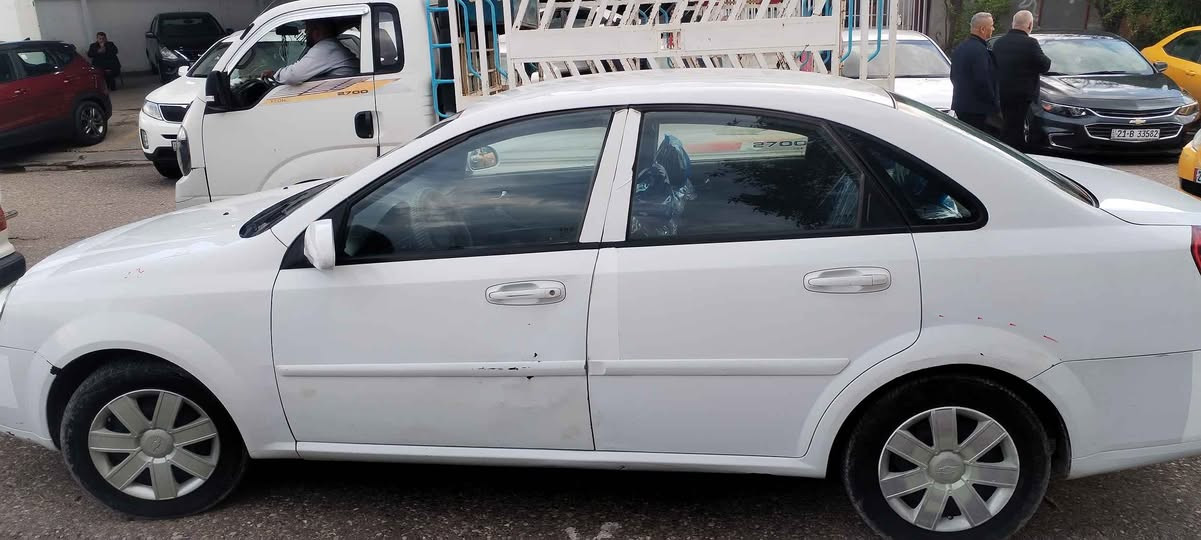 اوبترا للبیع . 2010 . ثلاث قطع بدون دواخل .. سنوی و ڕقم جدید و بیها بطاقە بنزین . کیرو محرک بشرط
*********** Singapore
