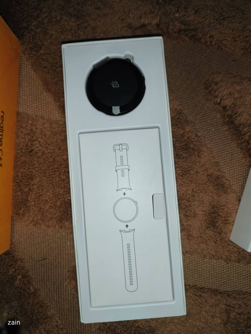 السلام عليكم
ريلمي جهاز جديد سي63 بلوك بعده لون ازرق 
ذاكره 256 رام8 
الجهاز سعره 225 انطوني بي سعر واخذو بلعافيه مواصفاته حلوه كلش 

ساعه هونر واتش اكتف فت جديده فقط اوبن بوكس غير مستخدمه سعره 100 
موجود توصيل


**إذا كنت صاحب هذا الإعلان وتريد حذفه لأي سبب، رجاءا أرسل رسالة إلى الدعم الفني**