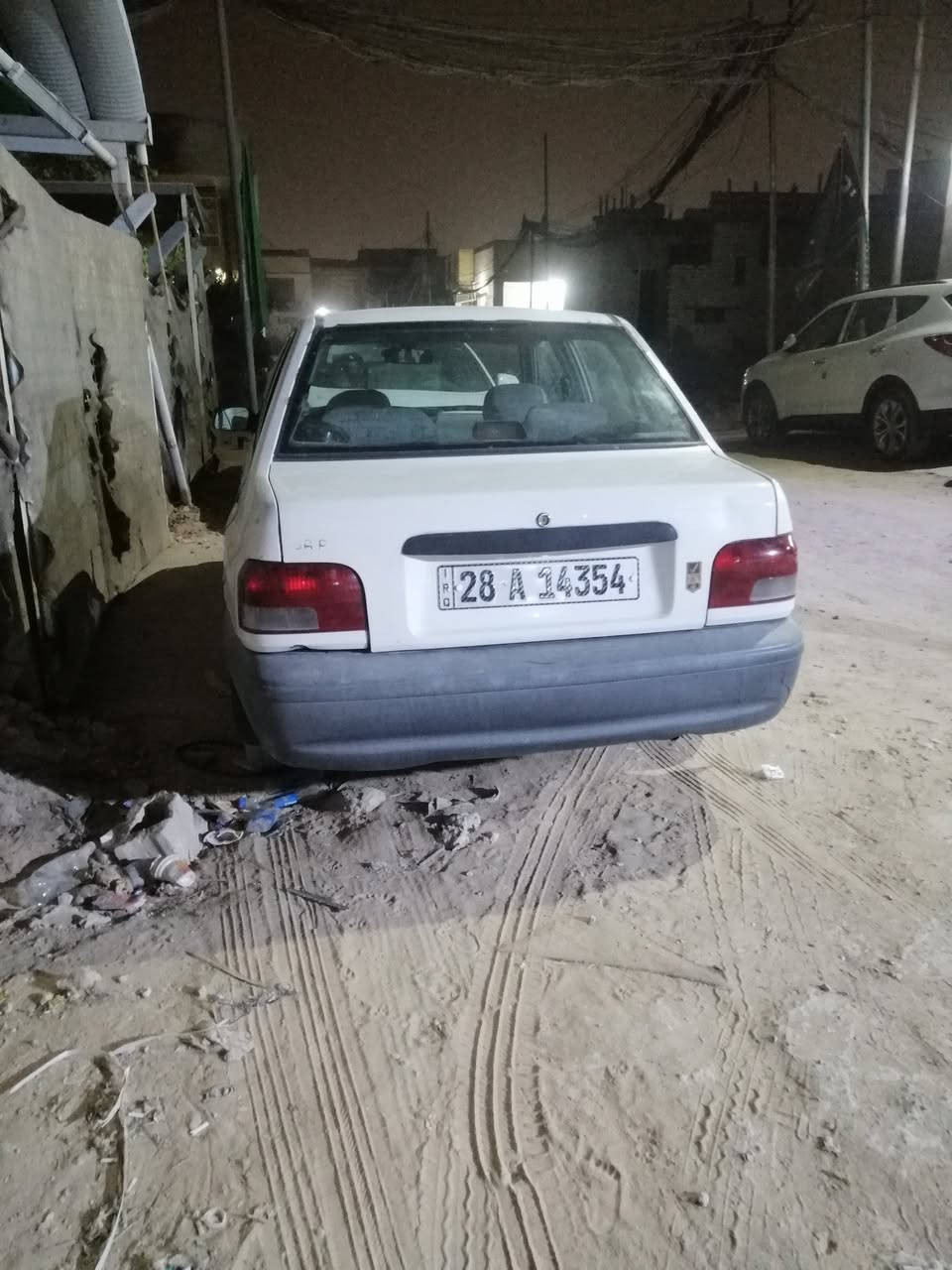 السلام عليكم  سياراه للبيع مراوس سياراه خير من الله تخم تايرت جديد كير حديد مكينه جديد رقم جديد سنويه ٣٠ سياراه نضيفه ١٠٠/٥٠ شاصي جديد واحد صوب سايق كهربابيه جديد عايز مشيط ستيرن باسمي سياراه نجف مديل ١٢ سعر ٢٧ بيه مجال

 ***********
