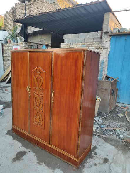 كنتور ابو ٣ صاج كامل يحتوي على يدات جدد قفاله جدد صبغ تلميع جديد متواجد علخاص اكو توصيل رقمي ***********ابو جود سعره ١٠٠ قفل نهايته من لخير 🔐
