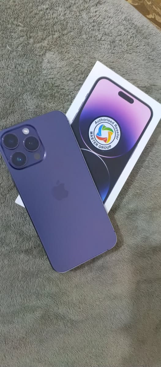 السلام عليكم
ايفون 📲 14 promax

 لون بنفسجي مميز 

 بطاريه🔋84

 ذاكره 256   

 مكفول كفاله عامه من فتح وتصليح  

 وياه كارتونه + الملحقات

 السعر / 950وبي مجال

العنوان/ الانبار_هيت

 للتوصل ***********
