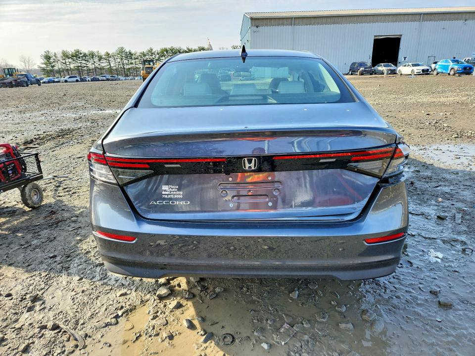 2025 HONDA ACCORD LX المزاد باجر المصادف الثنين العصر الساعه 4  48564966
للتواصل مراسلة الصفحة


**إذا كنت صاحب هذا الإعلان وتريد حذفه لأي سبب، رجاءا أرسل رسالة إلى الدعم الفني**