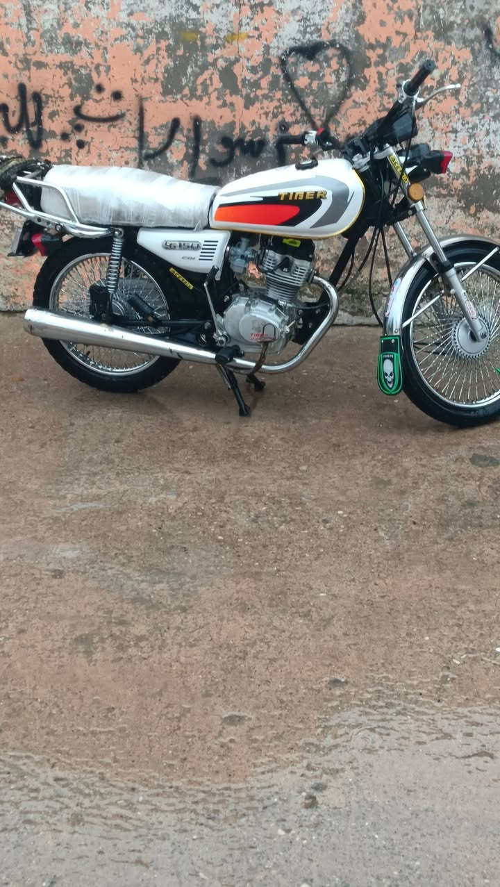 سلام عليكم اخوان هذا المطور للبيع ***********
