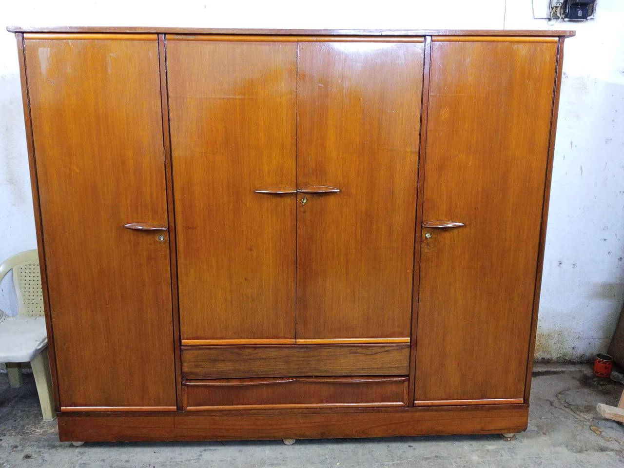 قنصور 4 ابواب نضيف السعر 135 للأتصال *********** أو *********** موصل, نينوى
