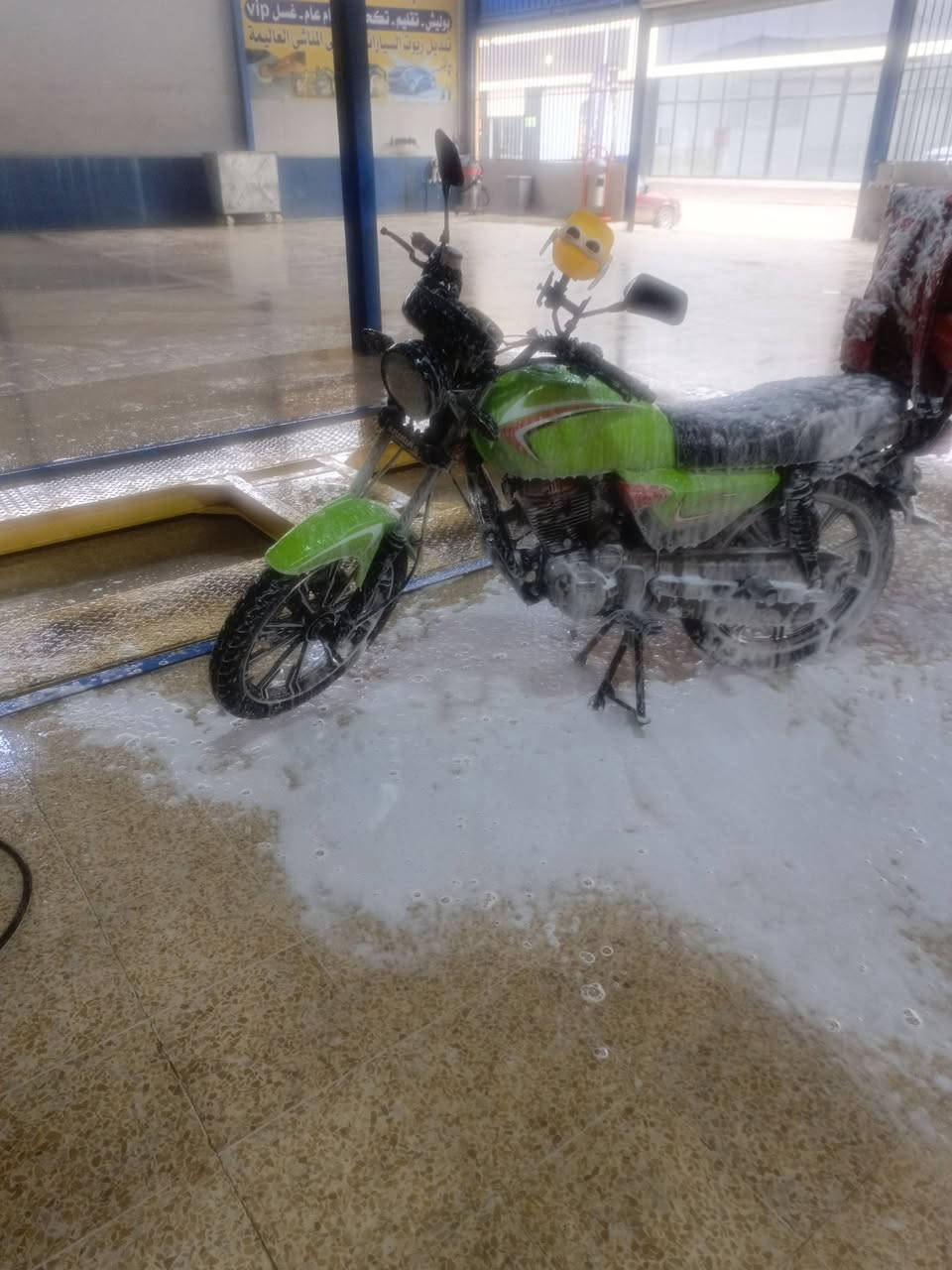 شباب دراجه للبيع (مكان موصل)
شاينك ٢٠٢٥ مرقم كامل
استعمال شهر نضيفه كلش ودراجه فول الفول معتني بيها اخذتها ب2.400.000 قبل شهر
اليوم عارضه ب2.100.000 
سبب البيع محتاج فلوسها
استعمال شهر فقط
رقم نينوى انكليزي تحويل مباشر 
*********** بي واتس
