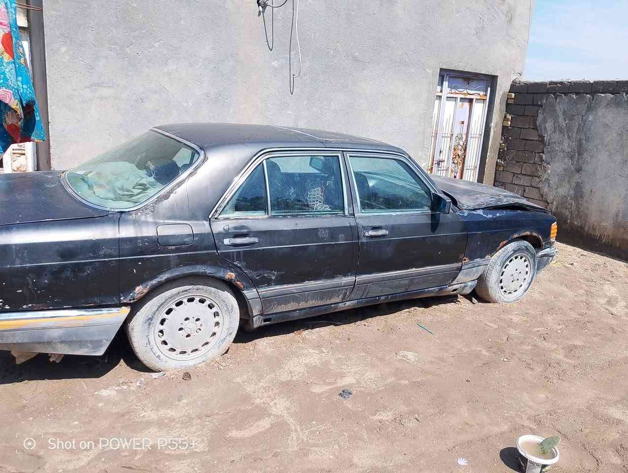 سلام عليكم اللبيع مارسدس رئاسي موديل 90رقم مثنى مكينه وكير بطه 3000  سياره ابيع كوم حديد  سعر 20وبيه مجال بصيط كلش مو شراي لا يراسل  تفاصيل خاص او نتصال ***********
