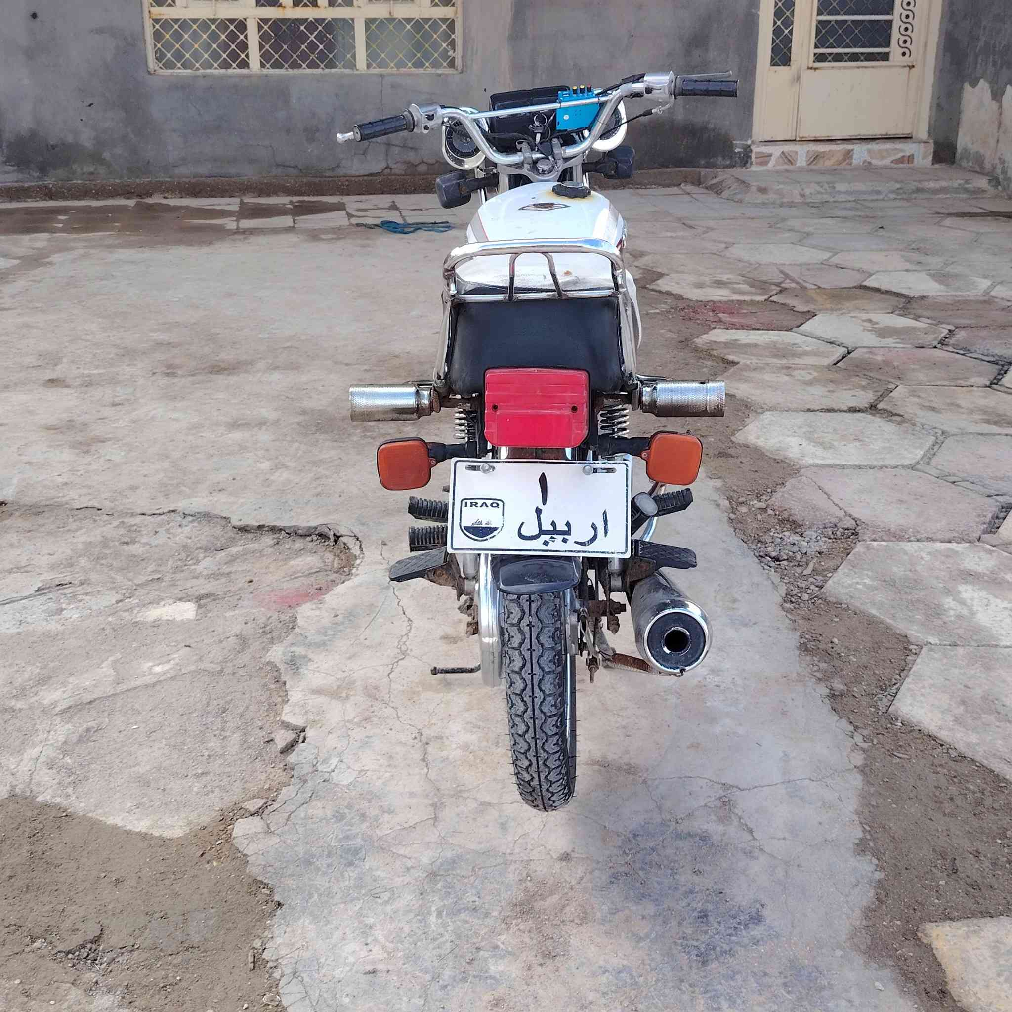 سلام عليكم دراجه تايكر موديل 20 كفاله عامه أوراق سكنر الدراجه انضف من الصوره مكفوله من كلشي هندر  واحد  مبدل بيه بس ولفات فقط   مكاني حله قضاء القاسم سعره 450 وبيه  مجال قليل  للشراي  اتصل اتصل ***********
