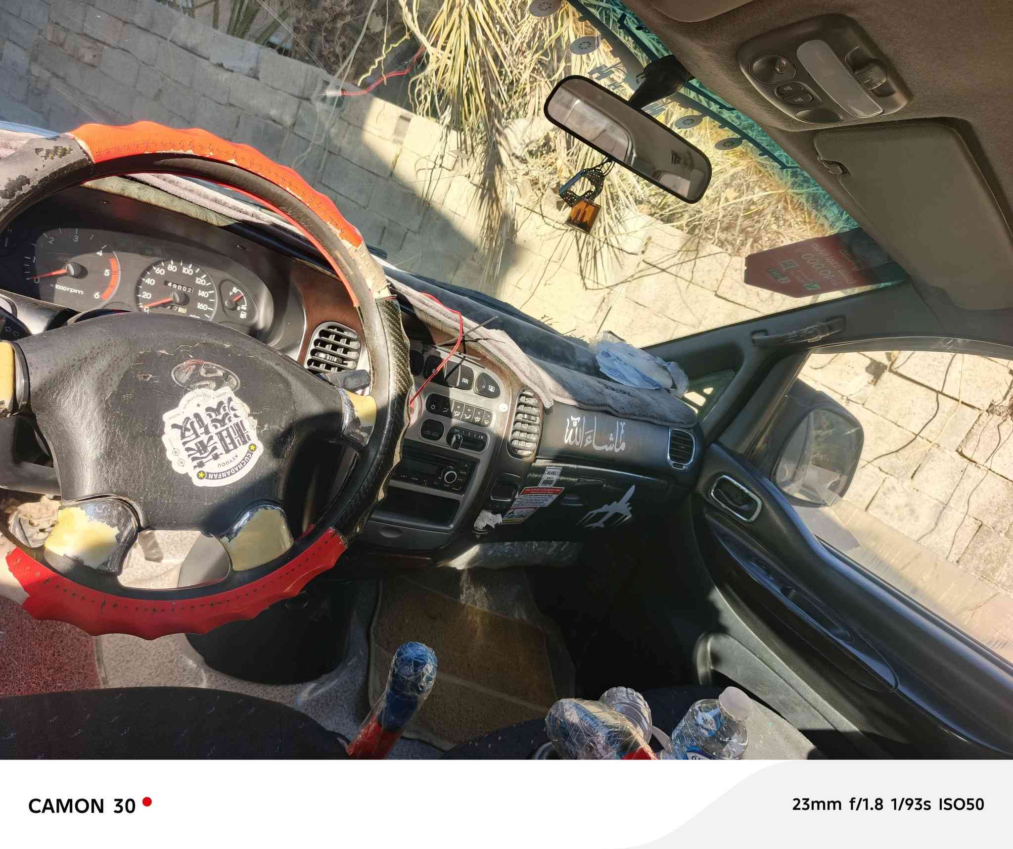 سلام عليكم بتره ٢٠٠٤ خصوصي مصبوغة قرار كفاله من ضربه وخياس سياره جاهزه  جديده بمعنى الكلمه شواصي جدد علا وضع الشركه مكاني ديالى   ***********
