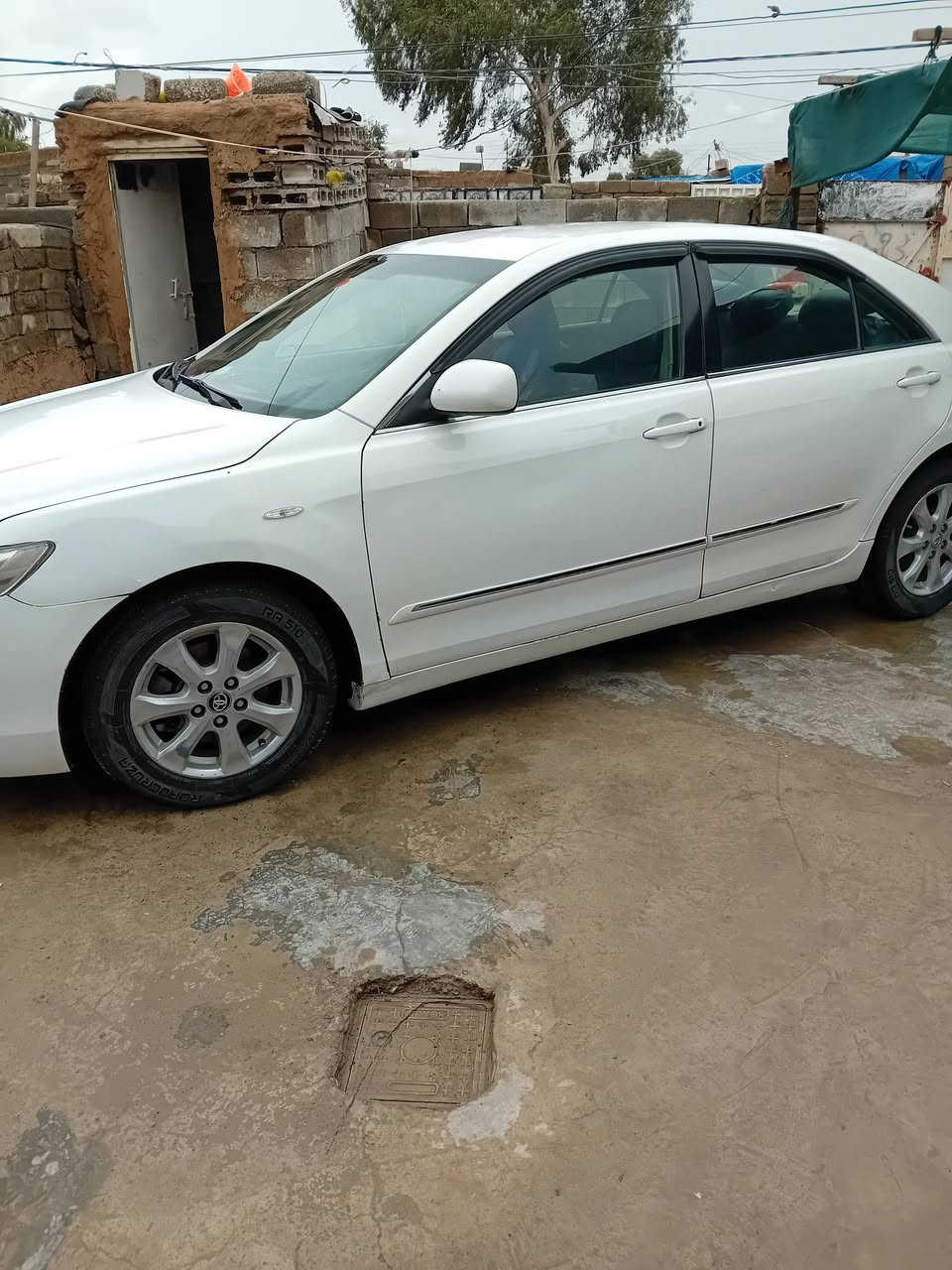 السلام عليكم كامري لبيع موديل 2007 خليجي سيارة كاملة كير ومحرك شرط نضيافة فول تبريد شغال تدفئة شغال تخم تاير جديد سيارة انطيك بيها شرط التحويل السعر 95 وبيها مجال مكاني تكريت حي الزهور الهاتف ***********
