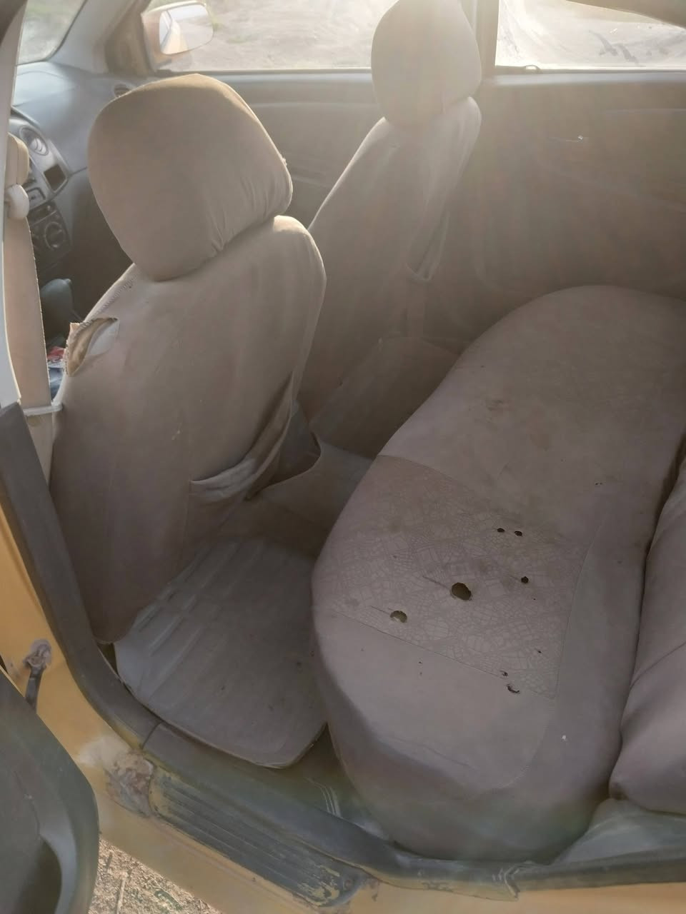 سلام عليكم جيلي ٢٠١٠ كير ومحرك كورله سعره ١٥ وبيه مجال باقي التفاصيل ***********
